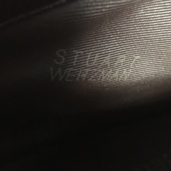 Stuart Weitzman 90’s leather and canvas with metal clasp and strap details purse - Picture 7 of 8